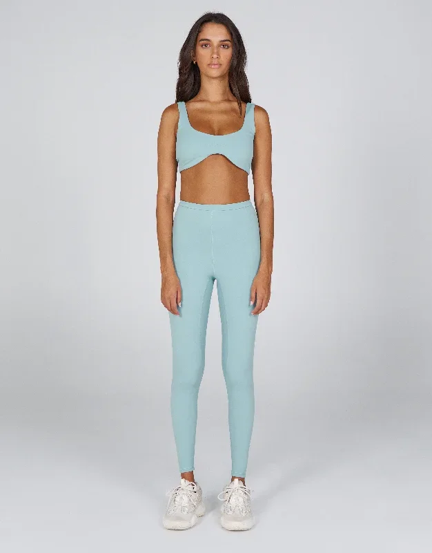 aw-canyon-crop-capri-blue