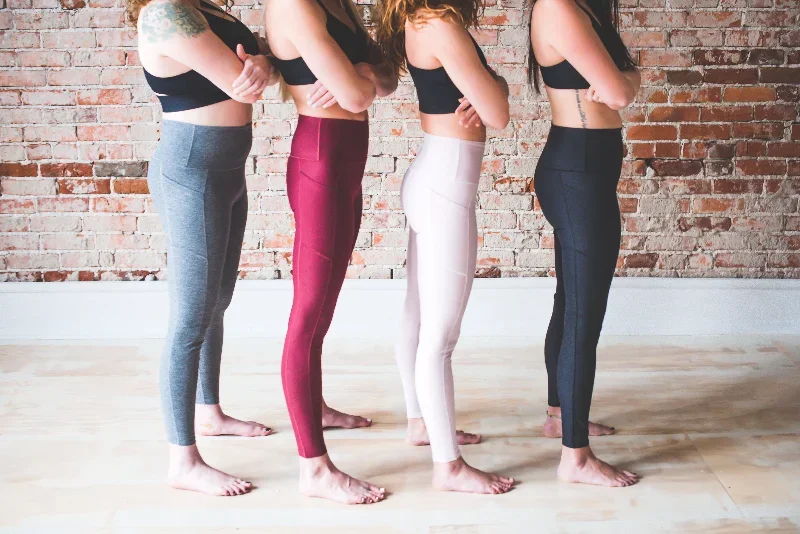 blush-wander-yoga-pants