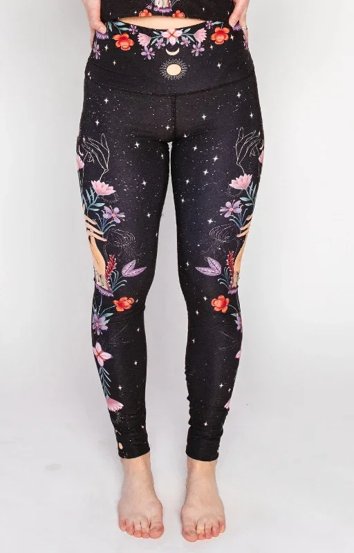 celestial-timing-printed-yoga-leggings