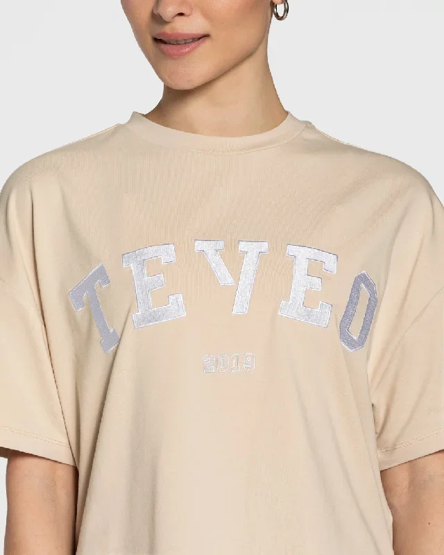 college-oversized-t-shirt-beige