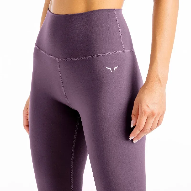 core-agile-leggings-smoked-grape