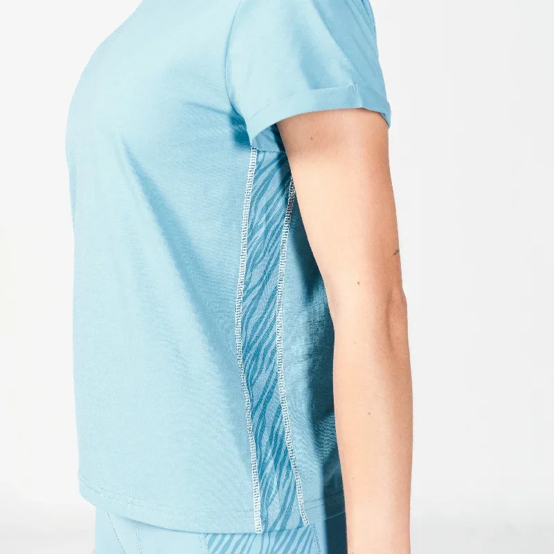 core-wild-panel-relaxed-tee-delph-blue