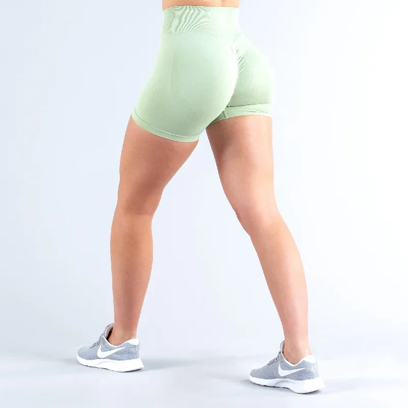 dfyne-dynamic-fresh-green-shorts-4-5-2203031