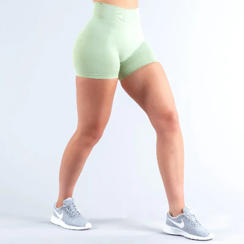 dfyne-dynamic-fresh-green-shorts-4-5-2203031