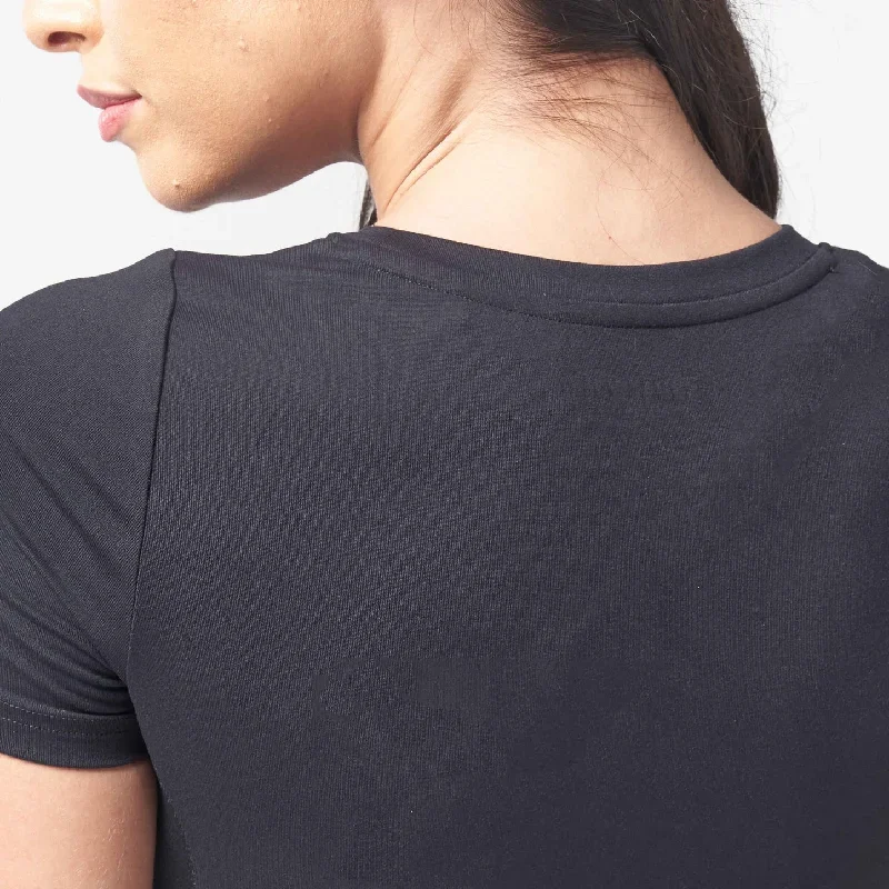 essential-cropped-tee-black-ss24