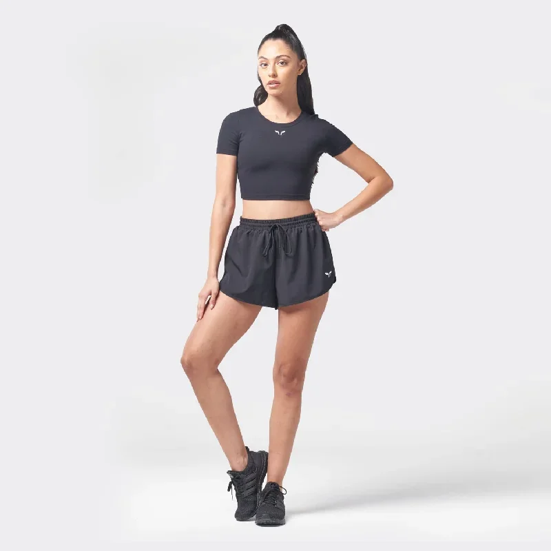 essential-cropped-tee-black-ss24