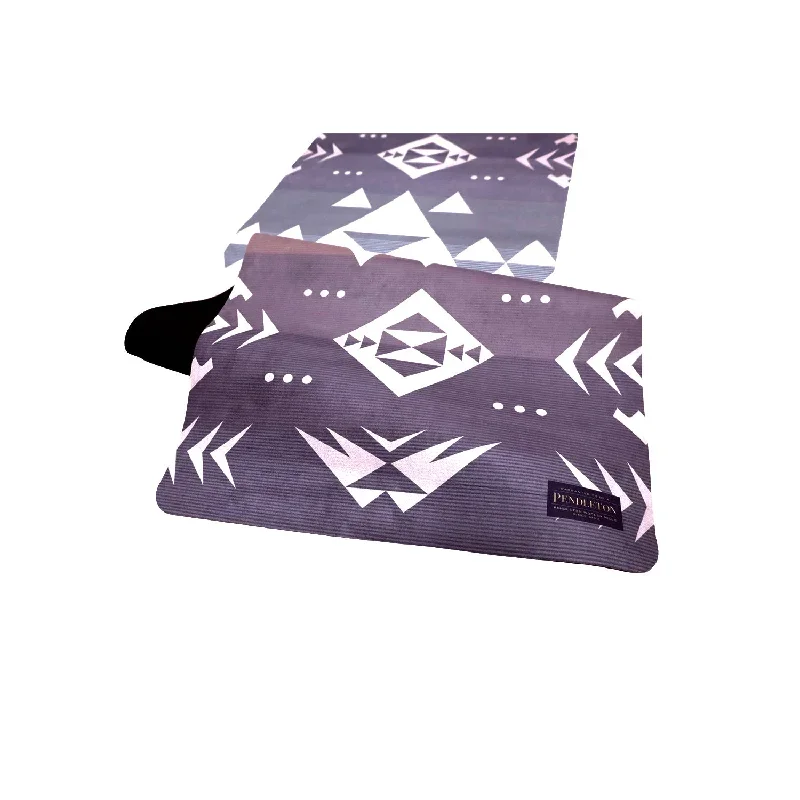 foldable-suede-yoga-mat-pendleton-agate-beach-travel-mat