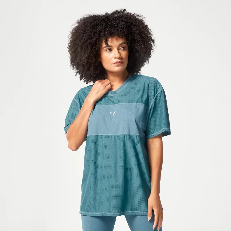 Mesh Reversible Tee - Hydro