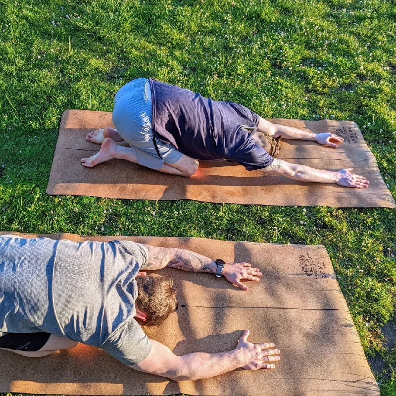 natural-cork-rubber-yoga-mat-eco-friendly