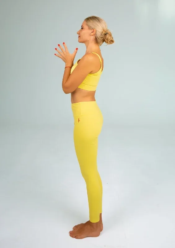 peaceful-yellow-2-piece-yoga-set-top-leggings