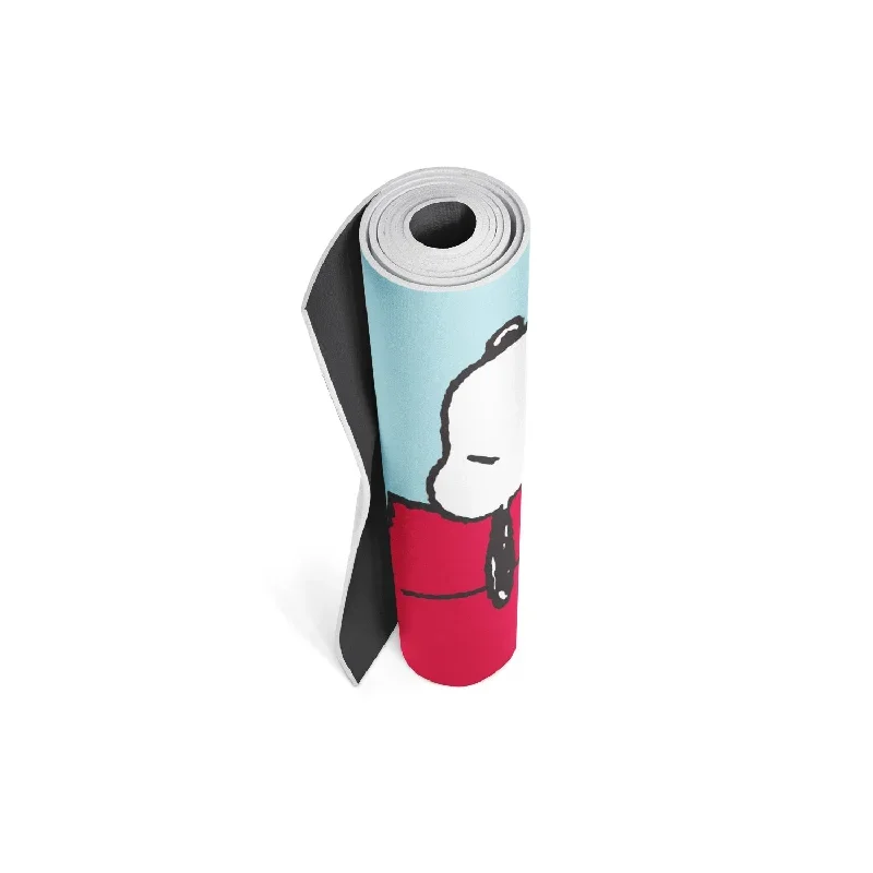 peanuts-x-yeti-yoga-snoopy-house-yoga-mat