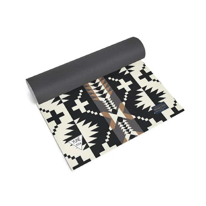 pendleton-x-yeti-yoga-spider-rock-per-yoga-mat