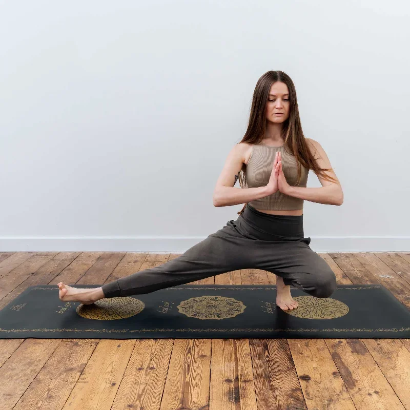 rings-of-power-glin-yoga-mat