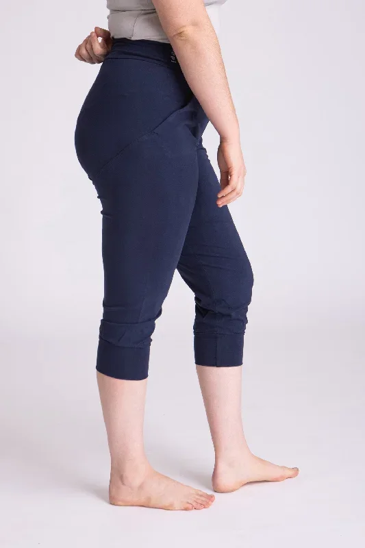 slouchy-capri-pants-navy