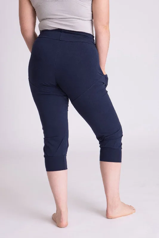 slouchy-capri-pants-navy