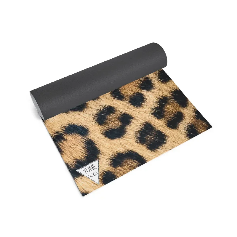 the-leopard-yoga-mat