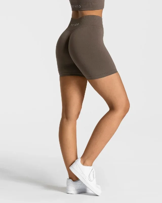 timeless-scrunch-short-taupe